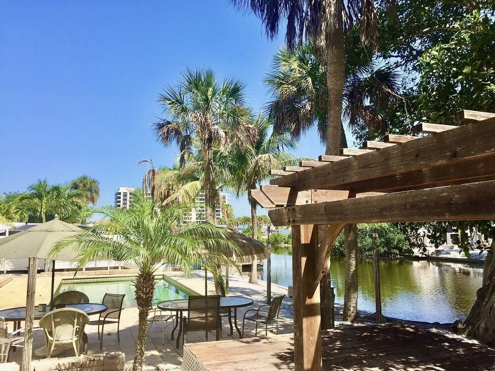 Siesta Key Resort Home Just Steps To The Beach! 6 Bedroom Estate by Redawning