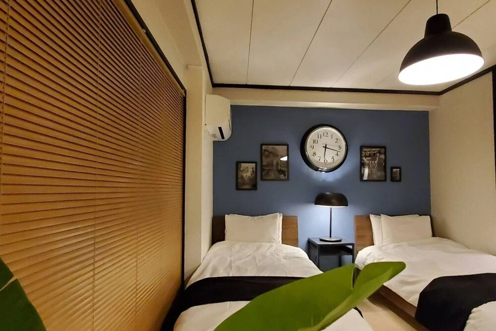 Ryota's Room