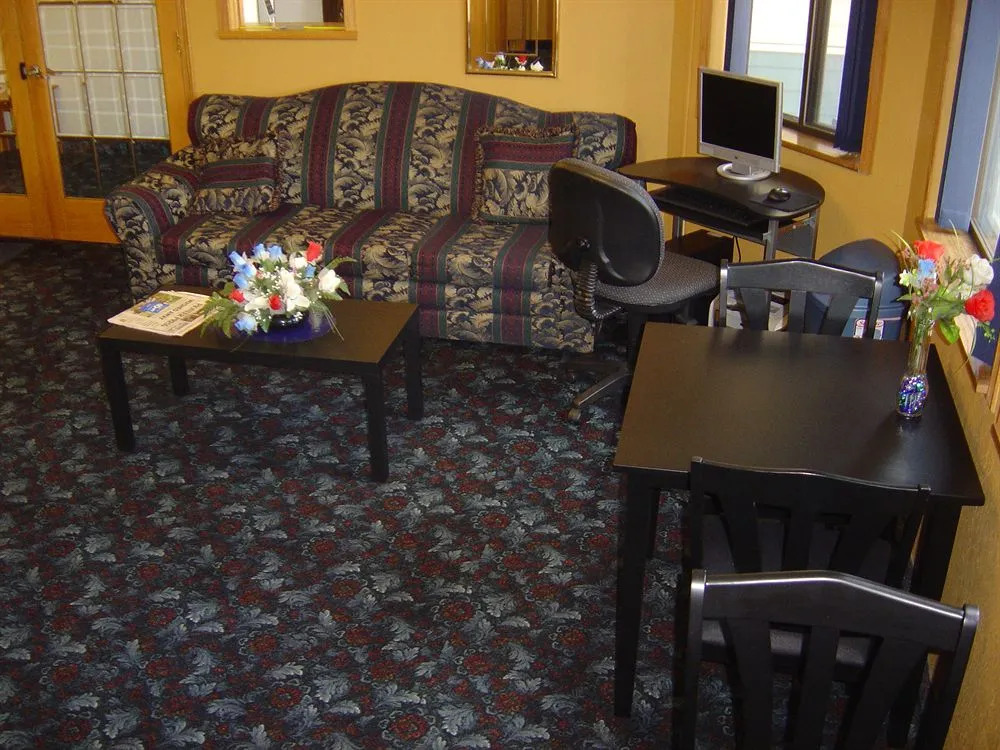 Wakota Inn and Suites