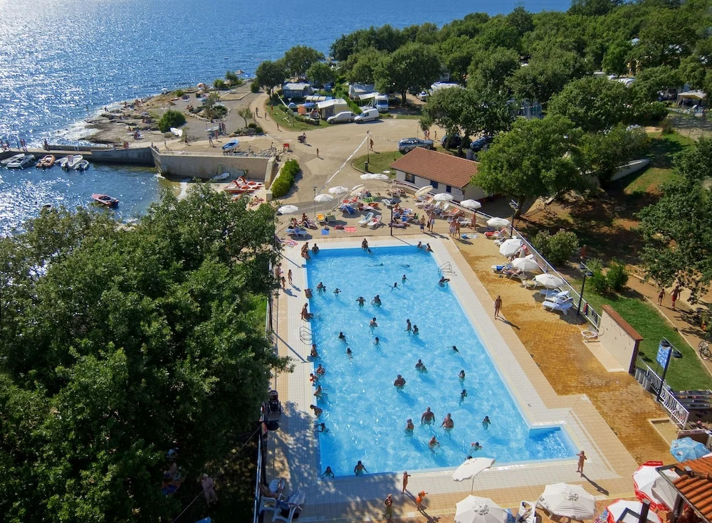 Albatross Mobile Homes on Solaris Camping FKK-Naturist
