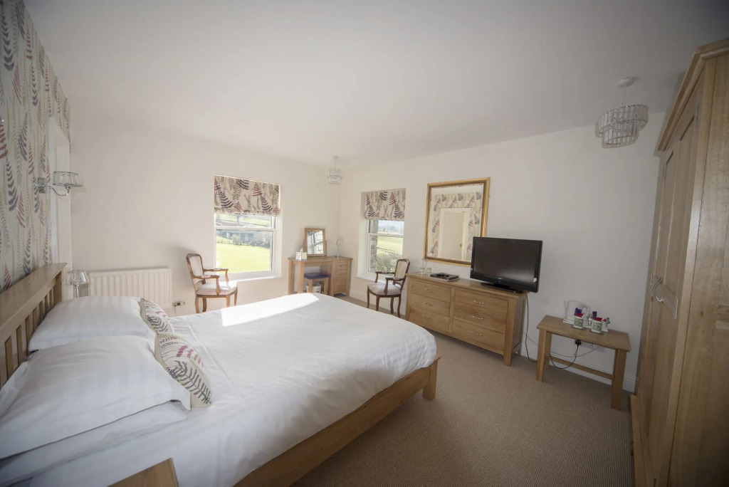 Ravenstone Lodge Country House Hotel