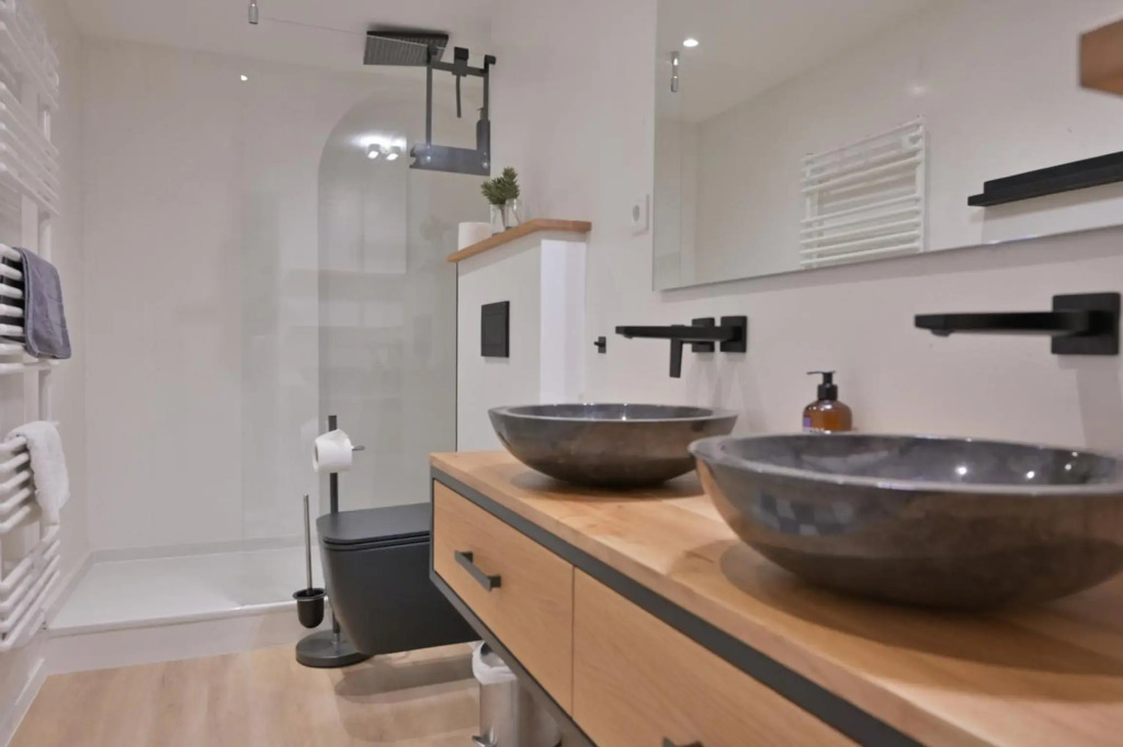 NEU RENOVIERT - Luxus Ferienwohnung in der Fußgängerzone - STADTBLICK