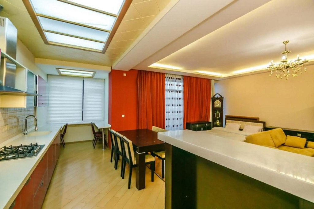 DANIEL Luxury Apartment on Nizami street