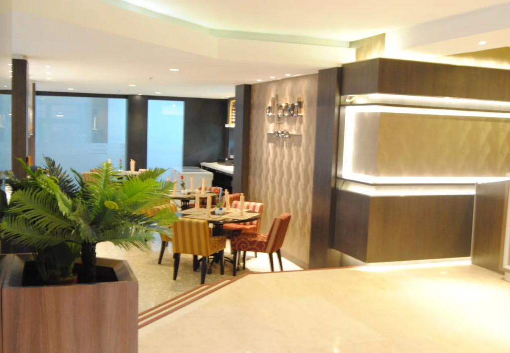 dbest Hotel Bandung