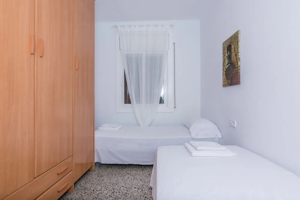 HomeHolidaysRentals Illes
