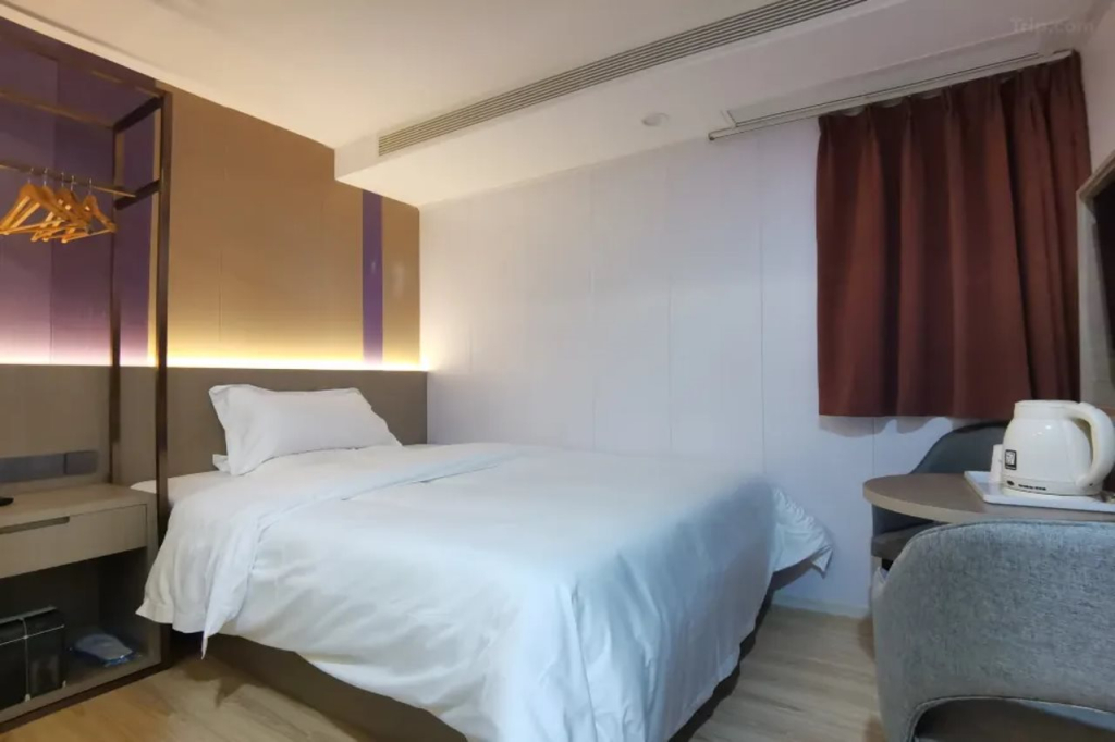 7 Days Inn (Shenzhen Jingji 100 Hongling Metro Station) (Currently unavailable)