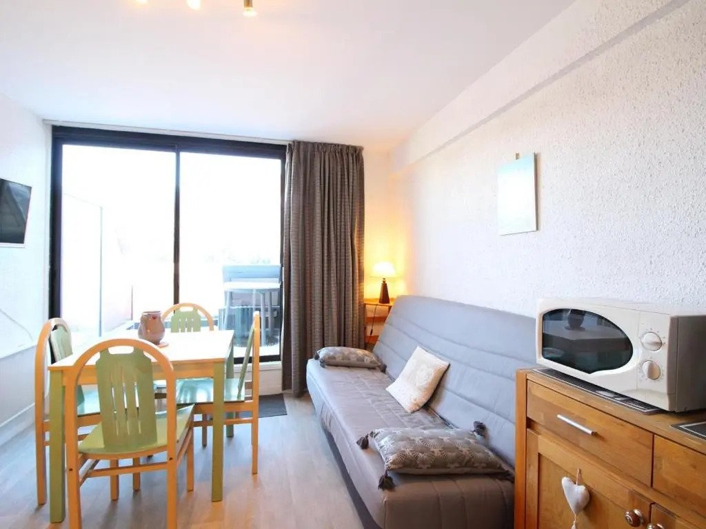 Appartement Mont-Dore, 1 pièce, 4 personnes - FR-1-608-137