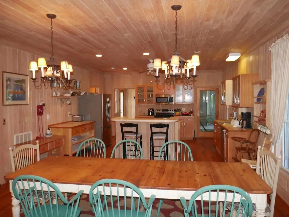 Summersalt - 6 Br Home