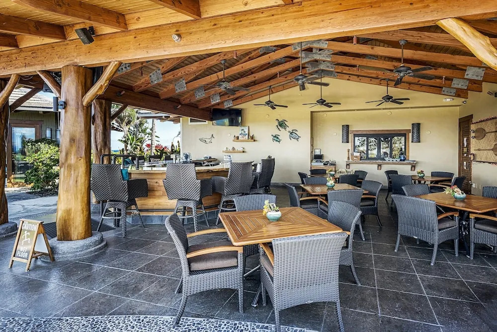 Hali'i Kai at Waikoloa 2b 2 Bedroom Condo by RedAwning
