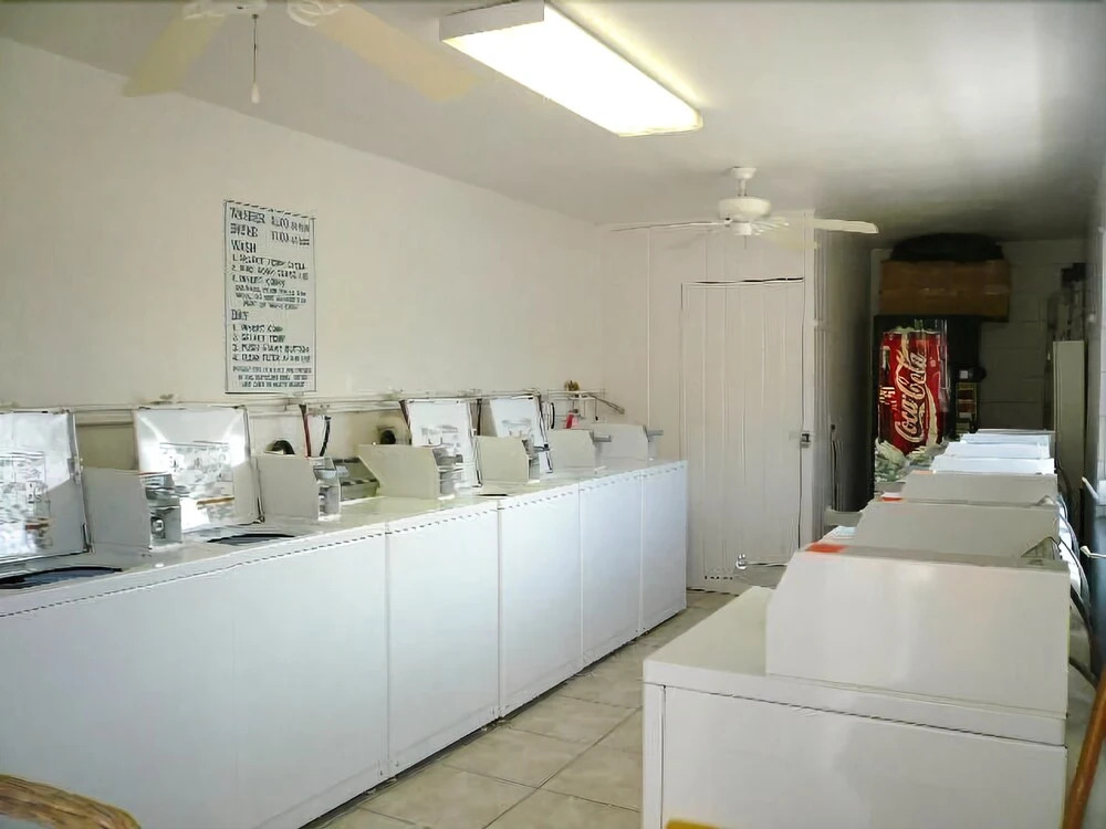 Jamaica Royale 91 - Two Bedroom Condo
