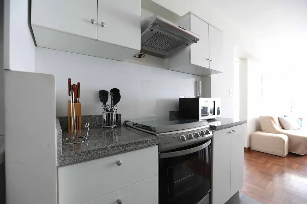 Brand new 2 dorm apt one block from boardwalk