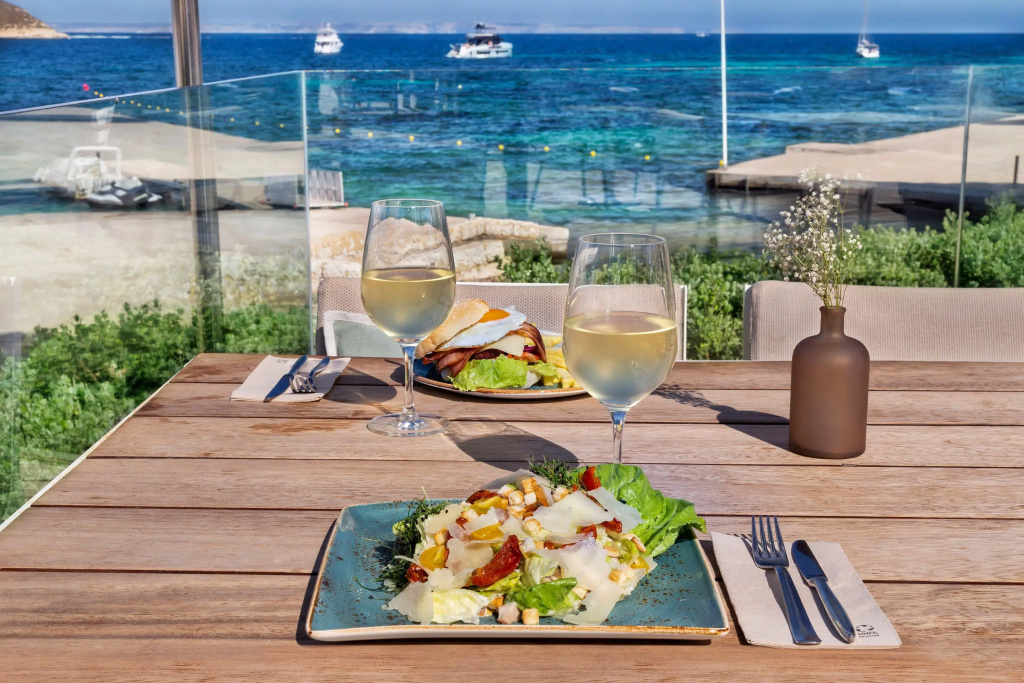 Отель Melia Calviá Beach