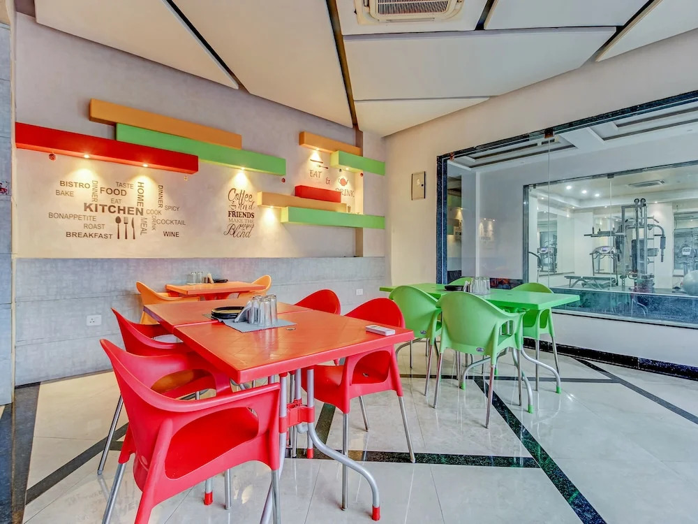 Urbanite by OYO Rooms