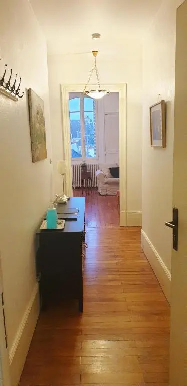 Apartment Bonnard