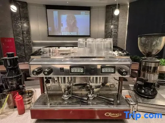 Shanghai Hongqiao Gubei Sherry Hotel