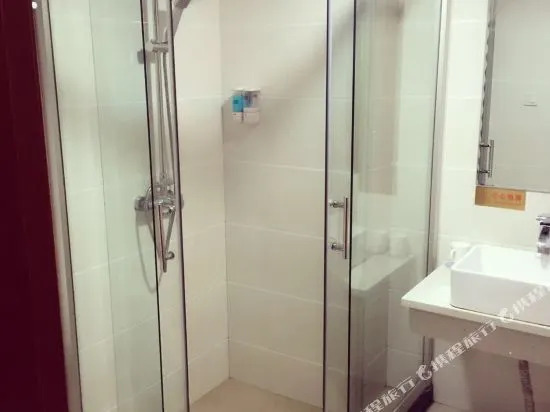 Zhoushan shanmaoge  Hostel