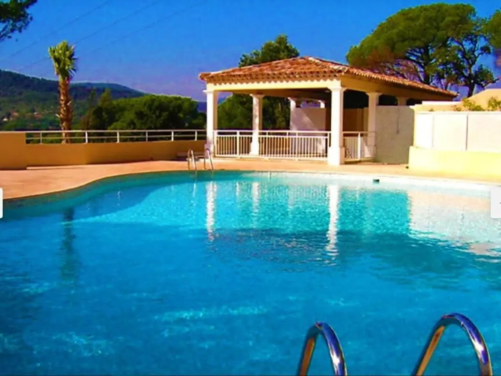 Appartement Sainte-Maxime, 2 pièces, 4 personnes - FR-1-226-441