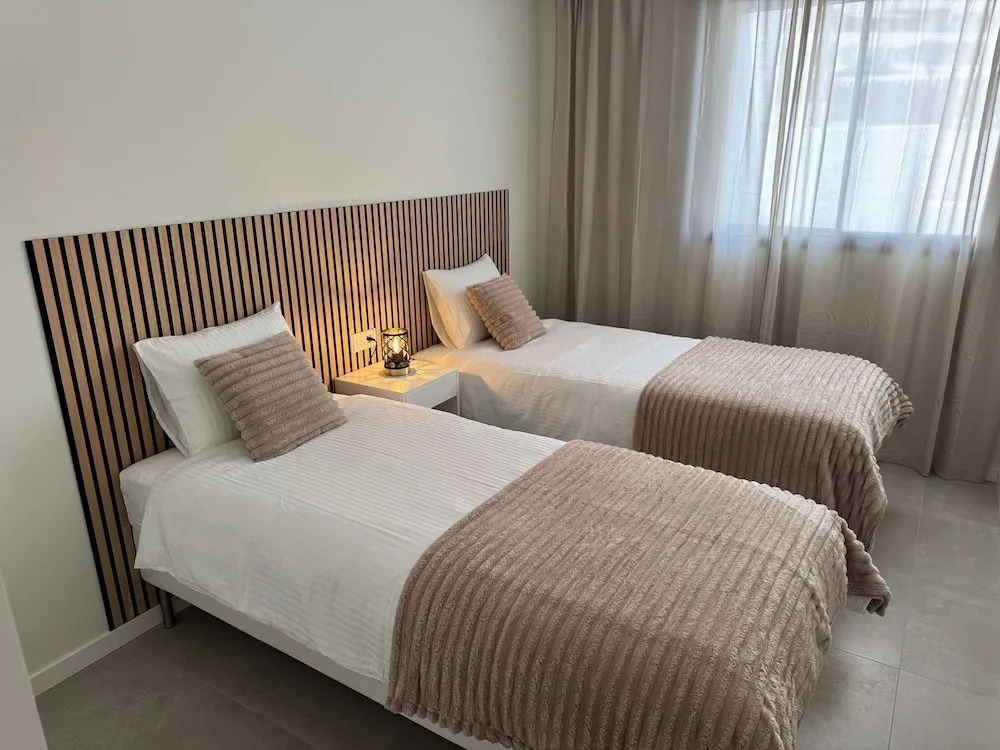 Resort Seascape Villa 8 by Bookaparadise