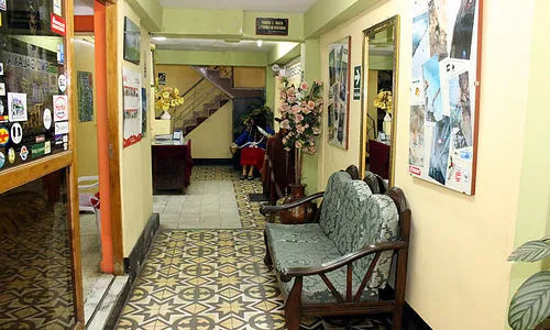 Hotel Galaxia