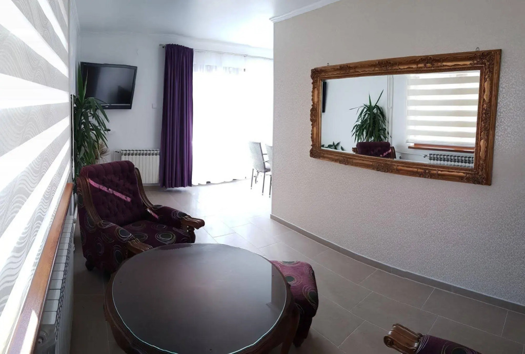 ĆIRO GUEST HOUSE-free parking