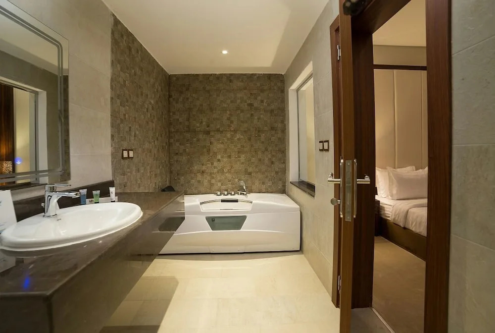 Golden Garden AlMadina Hotel