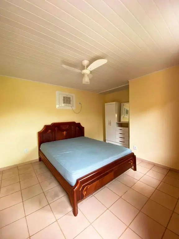 Incrivel casa a 65m da praia do Meaipe