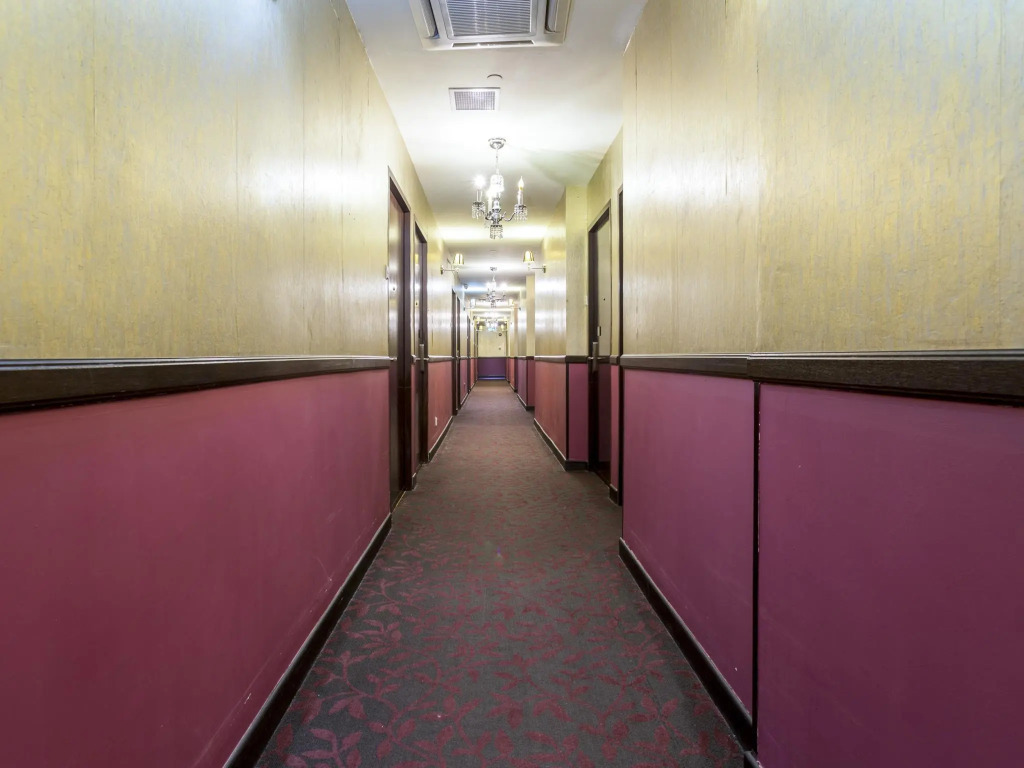 Rest Chinatown Hotel