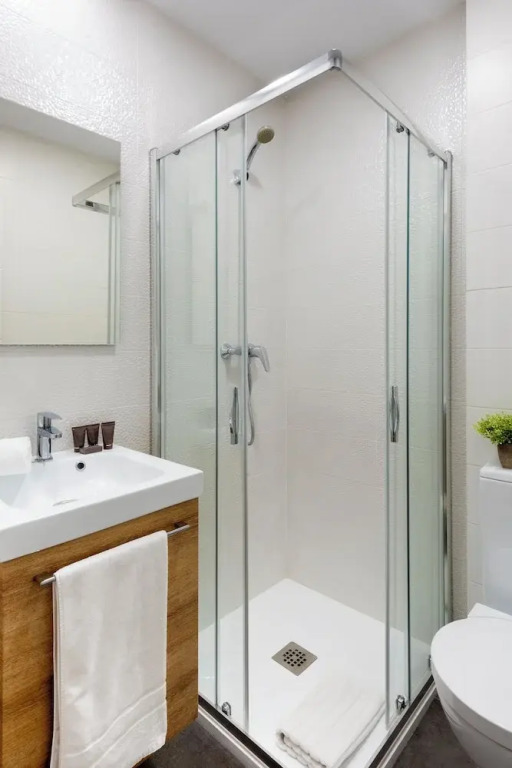 2 Bedroom Apartment With Private Patio Ba os I