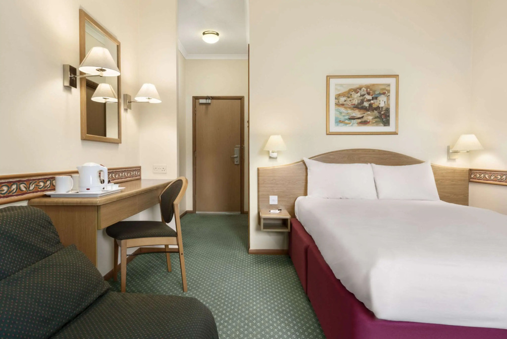 Days Inn by Wyndham Donington