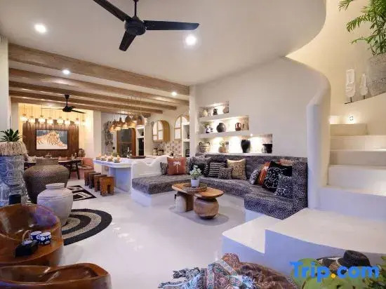 3BR Tumbak Bayuh with balcony bath & stunning view