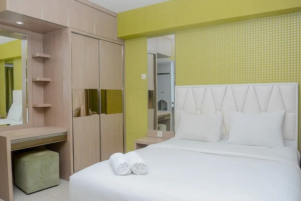 Fully Furnished with Comfortable Design Studio Apartment H Residence