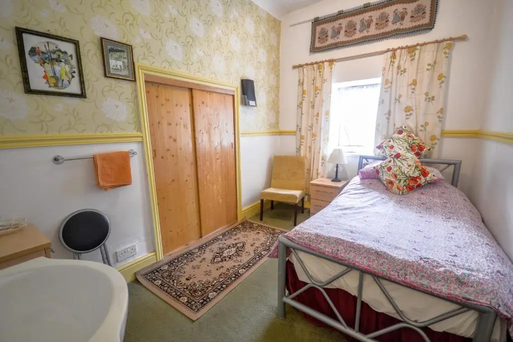 Gorphwysfa House B & B