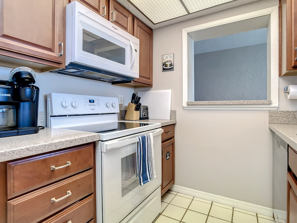 Smyrna Beach Club 307