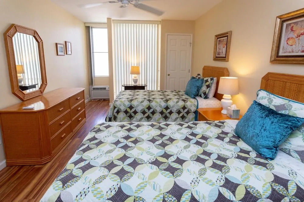 Hale Kamaole #328 - 2 Br Condo