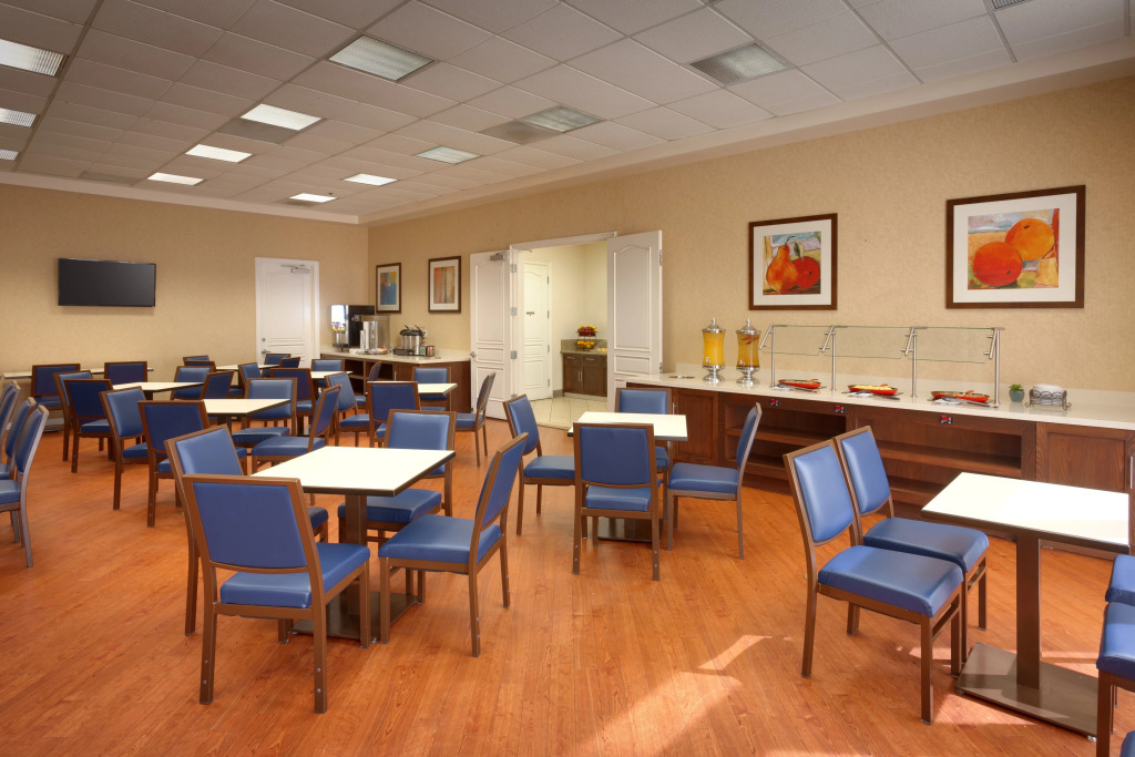 Cortona Inn and Suites Anaheim Resort