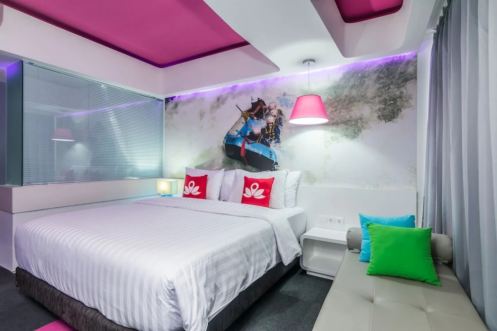 ZEN Premium Kuta Raya
