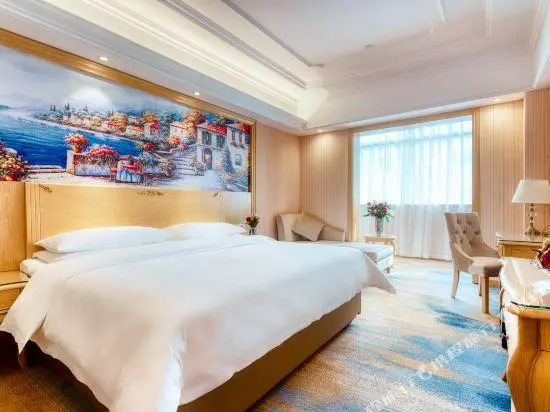 Vienna International Hotel (Tianjin Ling'ao)