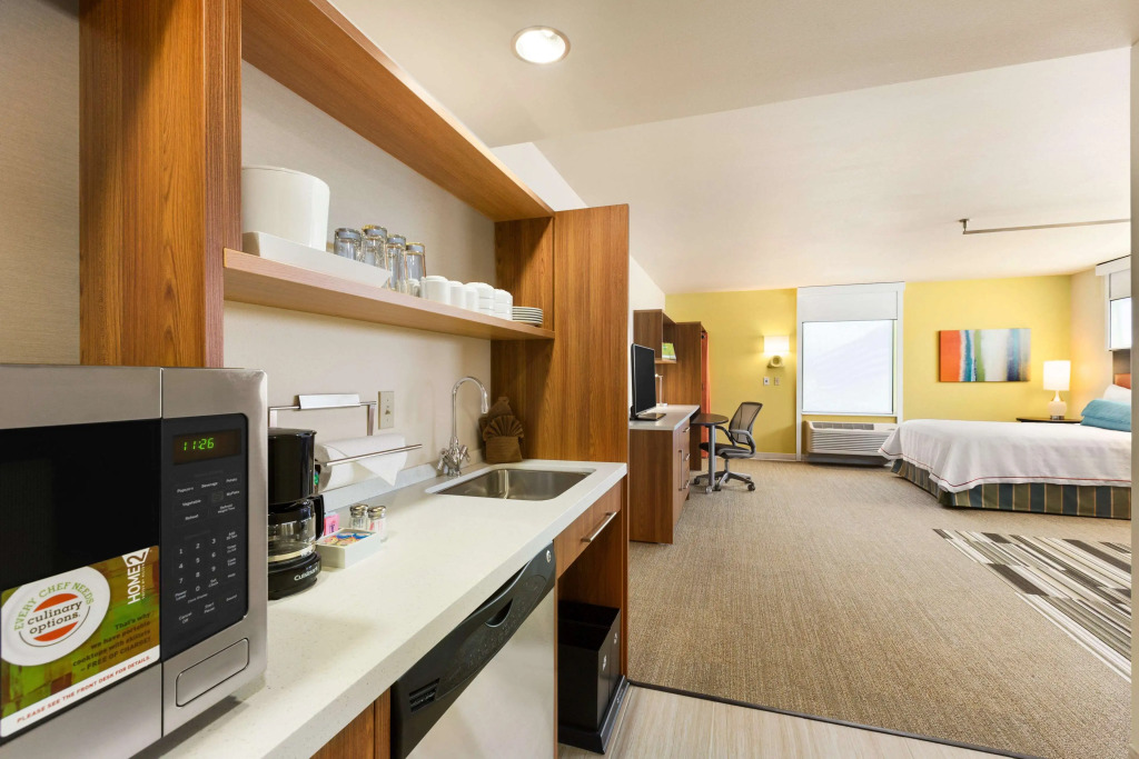 Home2 Suites by Hilton Farmington/Bloomfield
