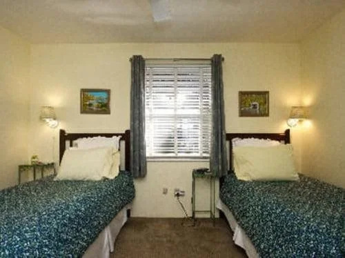The Oval Door Bed and Breakfast Inn
