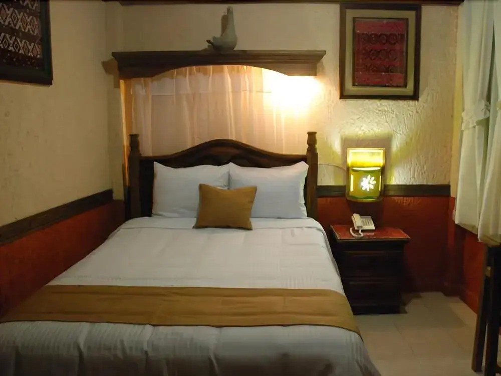 Hotel Temático Mision Colonial
