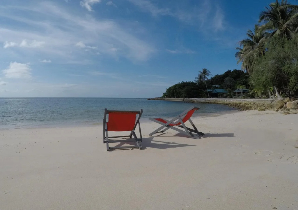 Dolphin Bay Beach Resort
