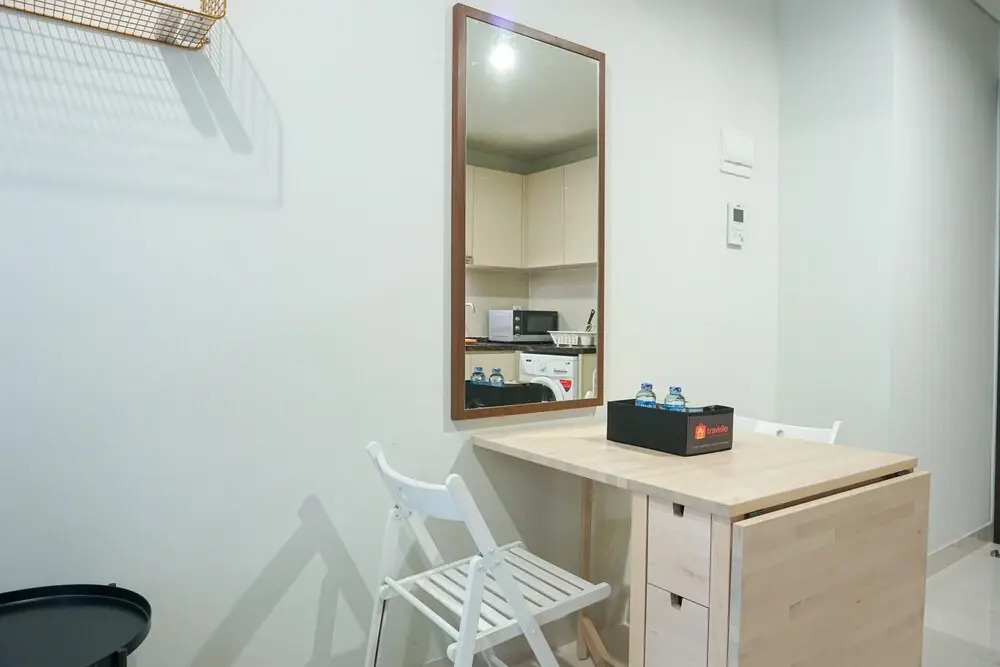 1BR with Good Location @ Puri Mansion Apartment