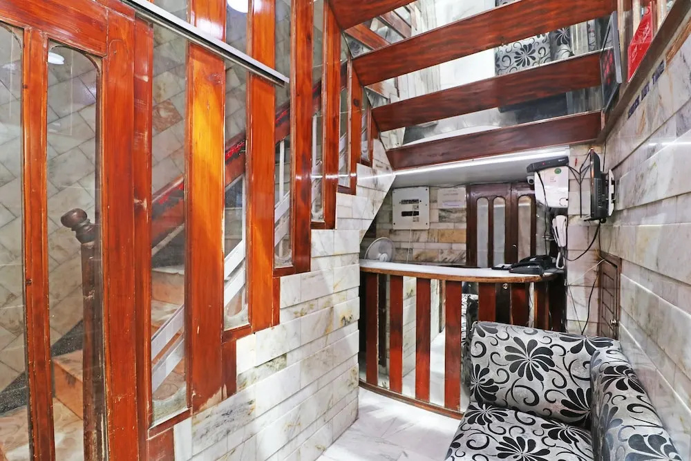OYO 35806 Hotel Himgiri
