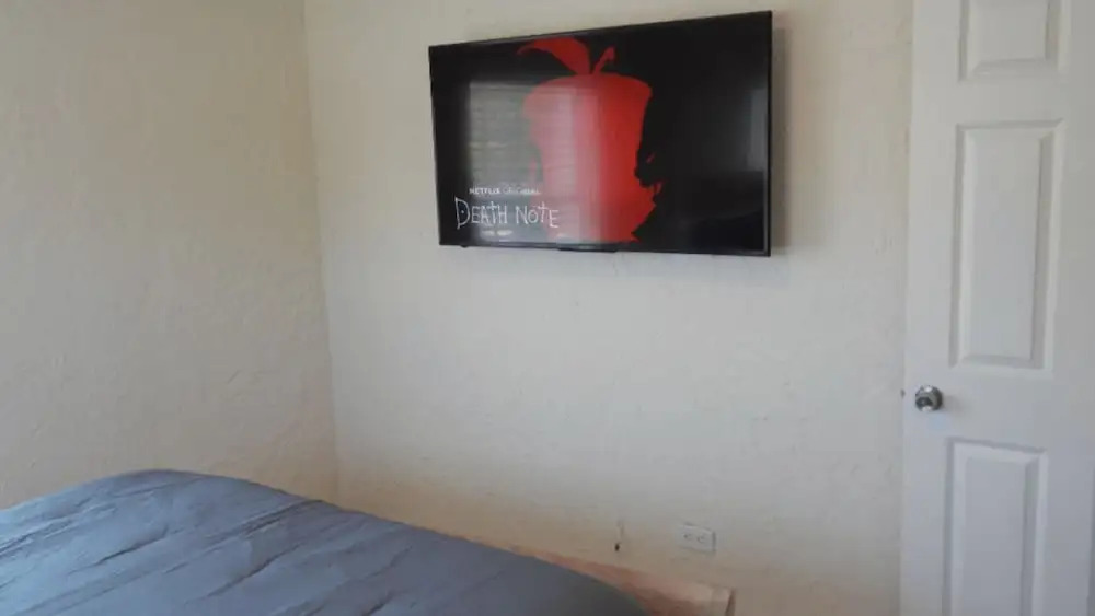BIMINI LOFTS Across from Big Game club - 1 of 2 furnished apartments