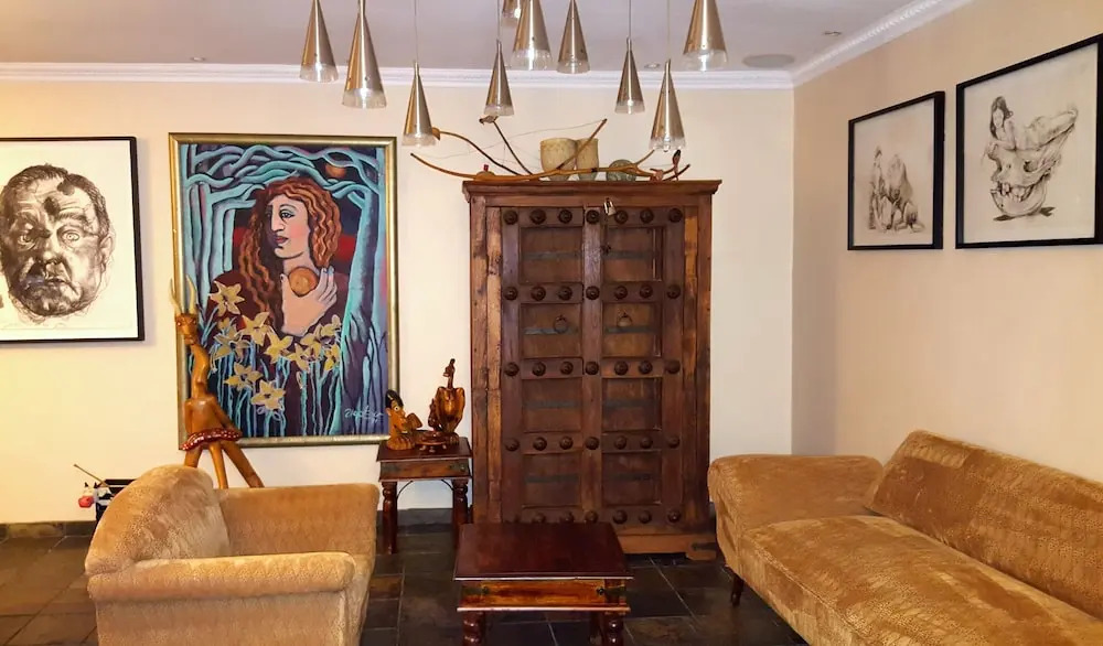 African Roots Guest House