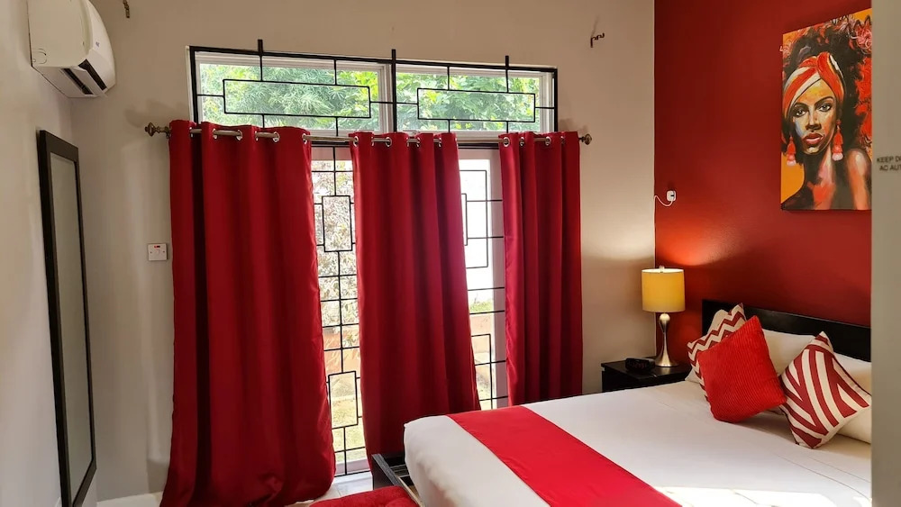 The Guest Apartments at Border Crossings