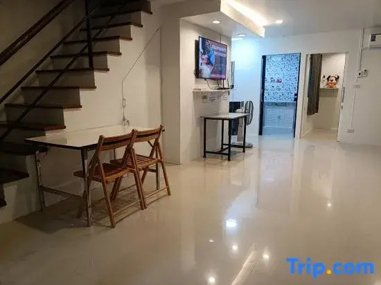 NB Bangsaen House@KL8  pool villa