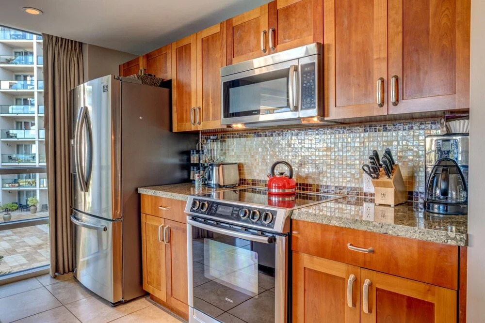 K B M Resorts- Hkh-415 Ultimate 2Bd Villa, Large Balcony, Ocean Views, Seating for 6!