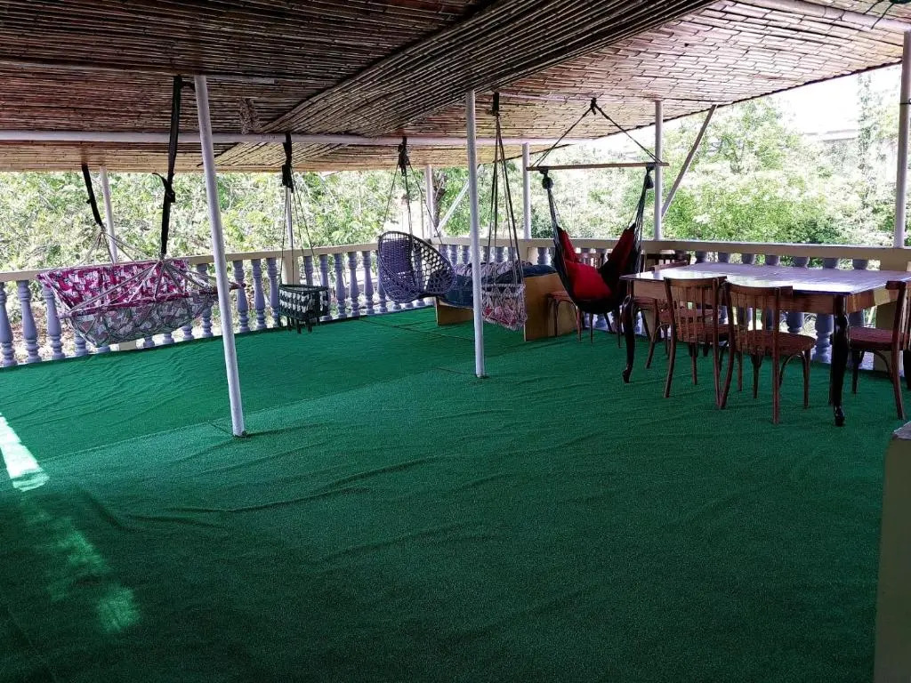 Lana's Guest House