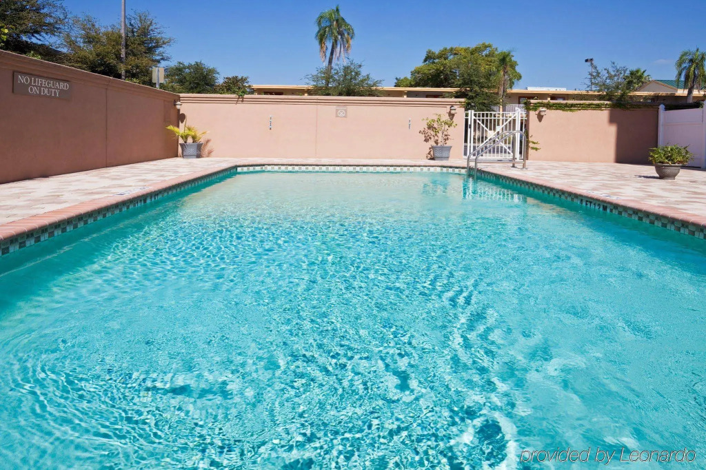 Holiday Inn Express Hotel & Suites Clearwater US 19 North by IHG